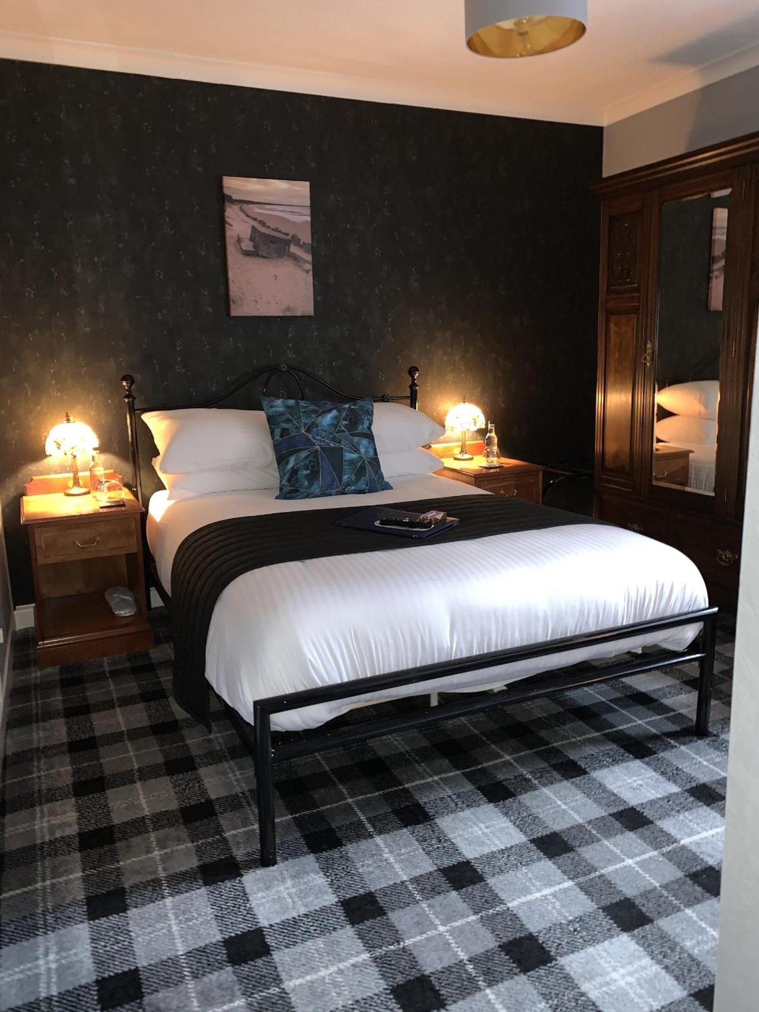 The Old Mill Inn Forres Room photo